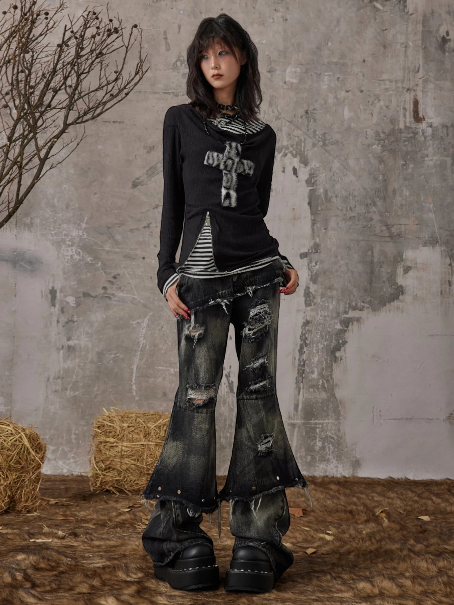 Grunge Patchwork Fake Two-Piece Cross Long Sleeve Top