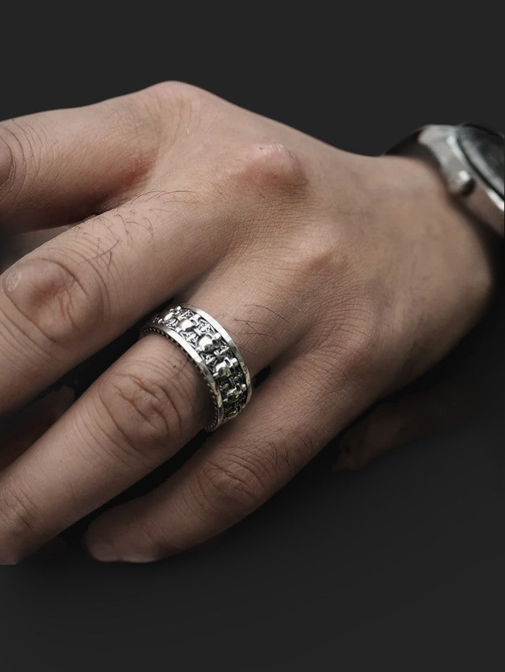 Punk Skull Relic Ring