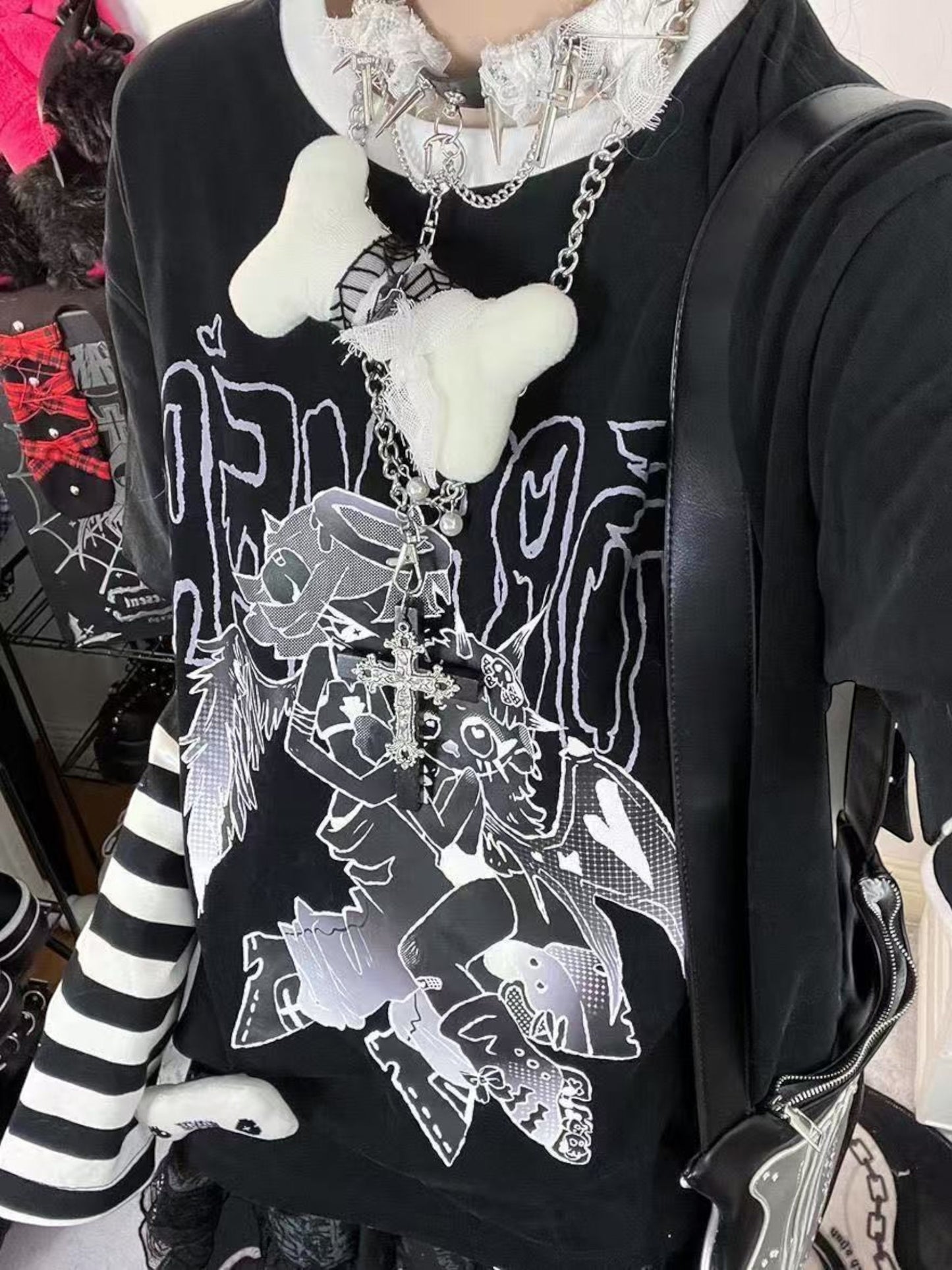 Oversized Grunge Stripe Layered Graphic Tee