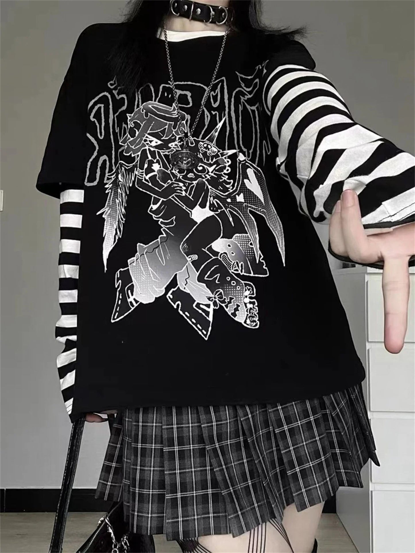 Oversized Grunge Stripe Layered Graphic Tee