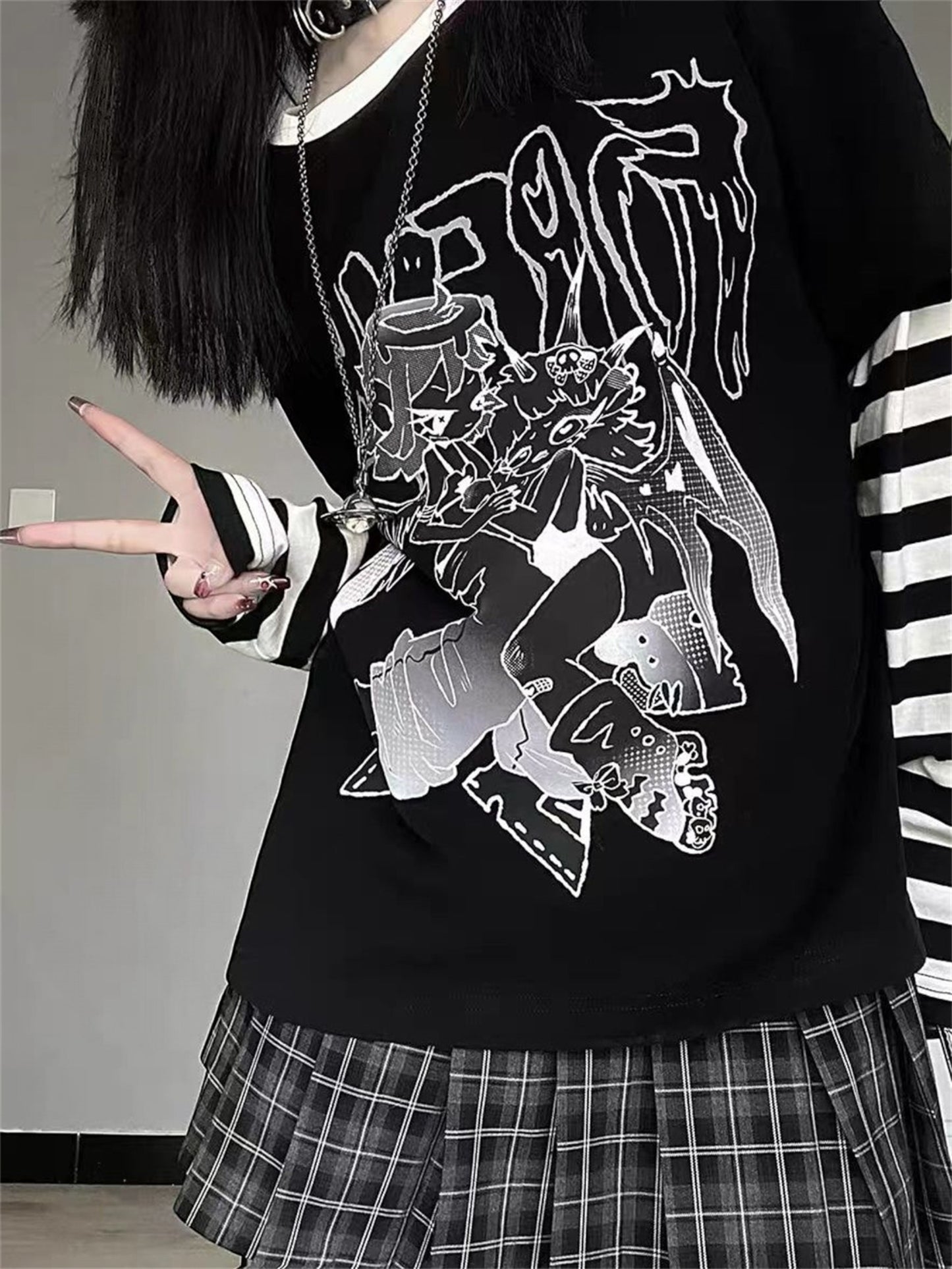 Oversized Grunge Stripe Layered Graphic Tee