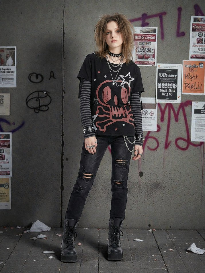 Skull Graphic Long Sleeve Tee