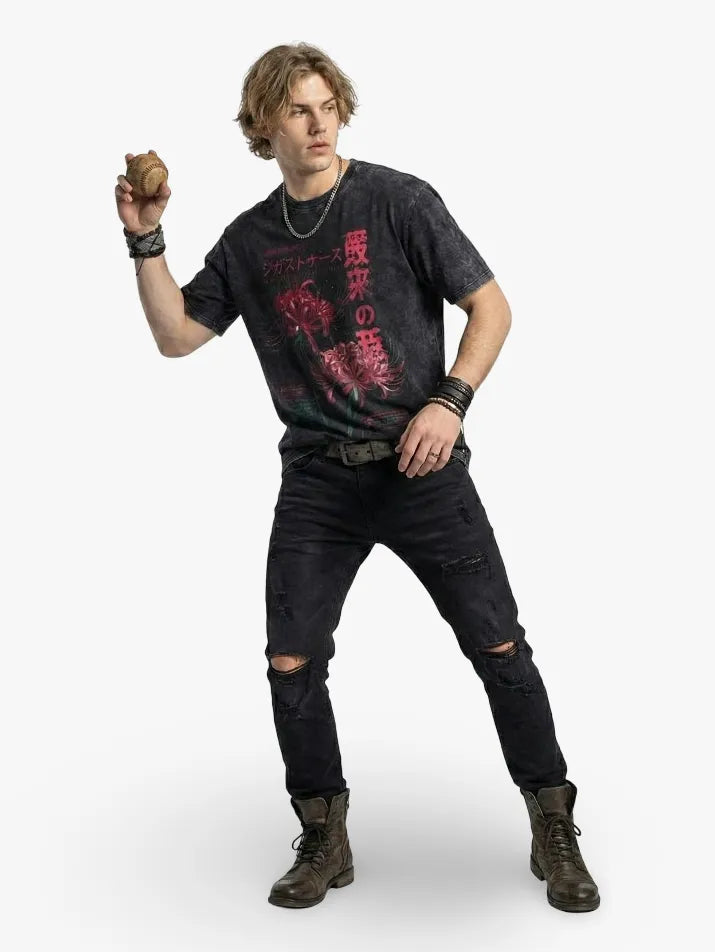 Washed Spider Lily Tee