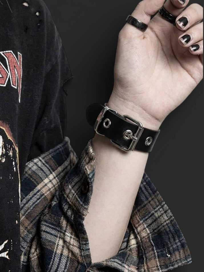 Retro Punk Buckle Leather Bracelet