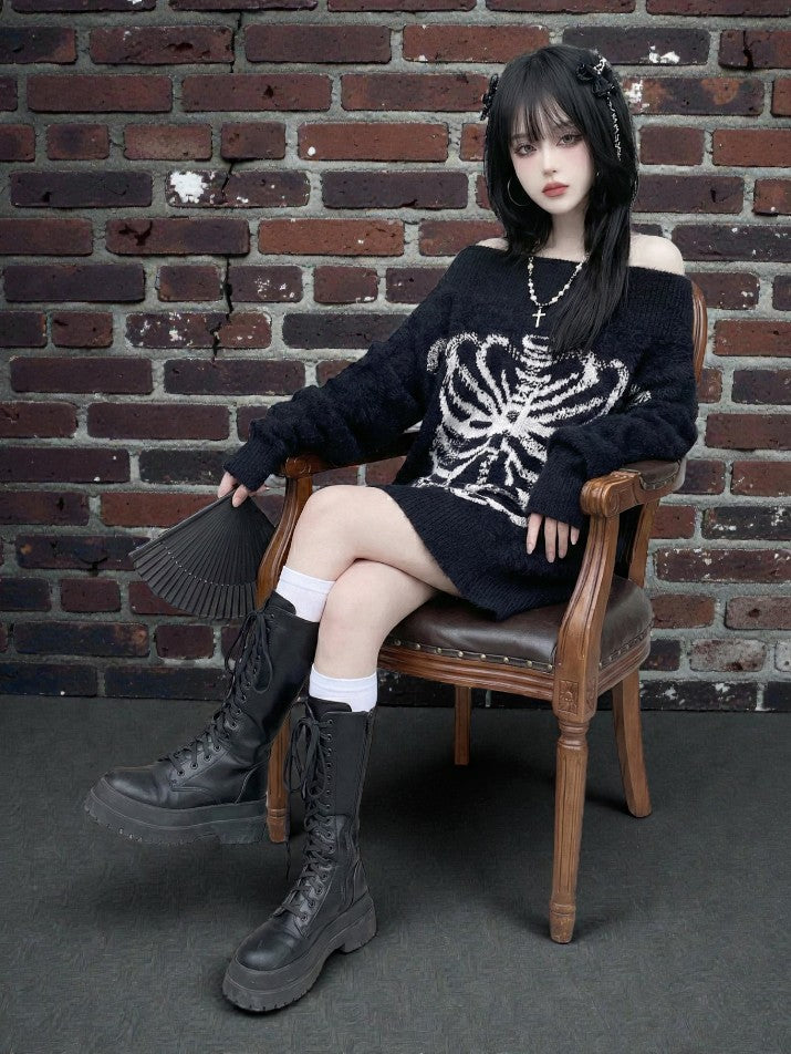 Grunge Skull Print Oversized Pullover Sweater