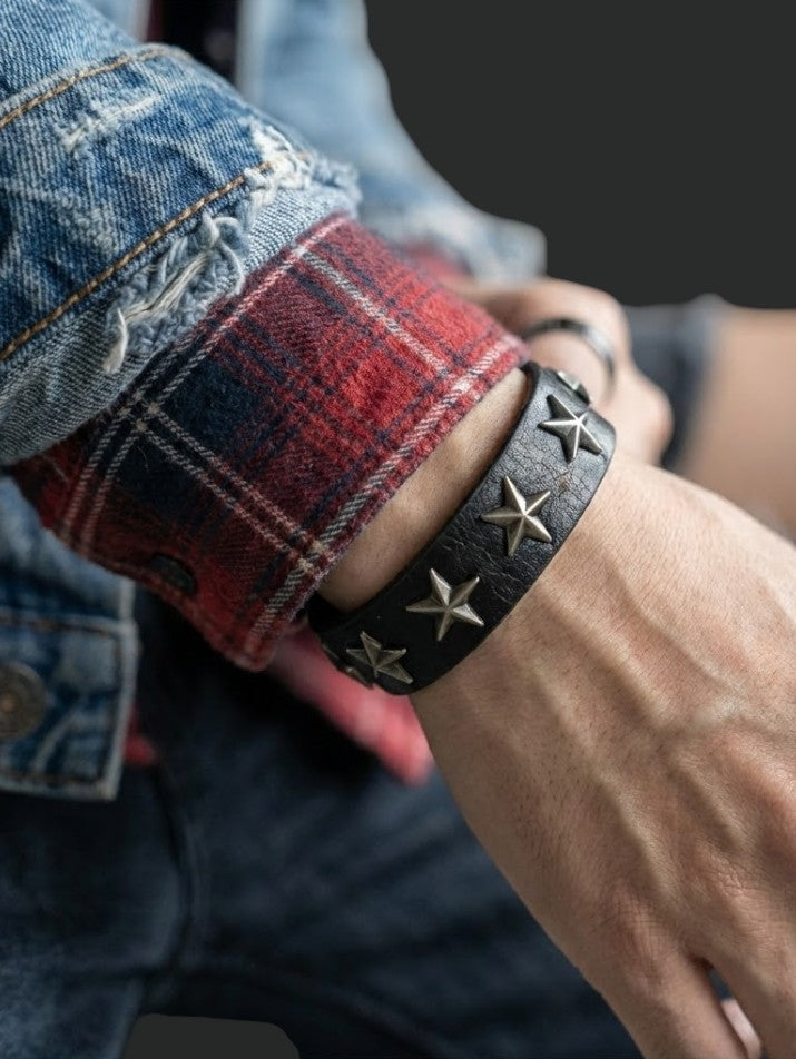 Star Buckle Leather Wrap Bracelet