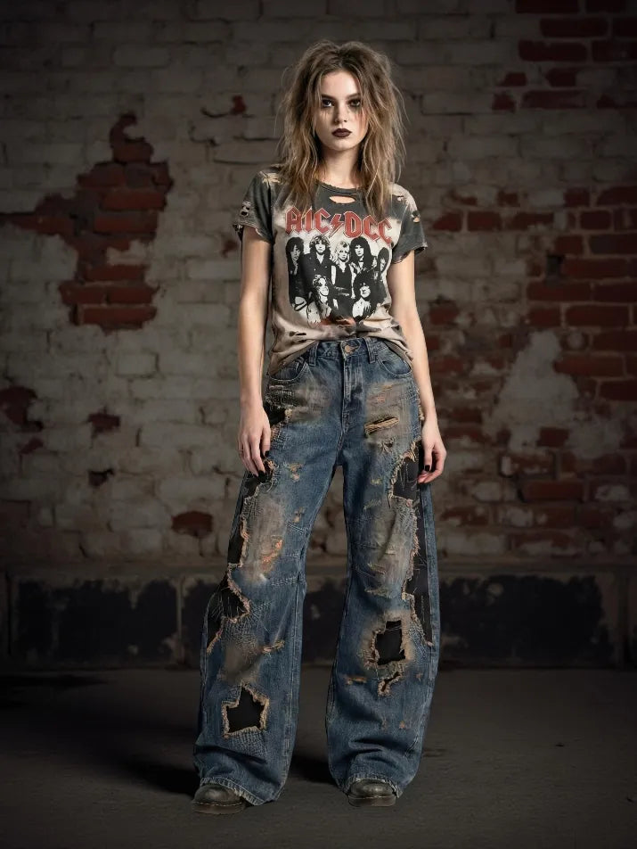 Distressed Low-Waist Wide Leg Jeans